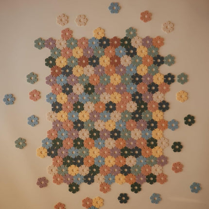 Mushie Bouwset Bloemen 100 Delig koop je bij Babywinkel