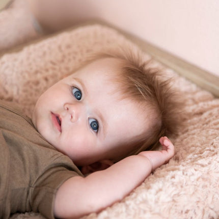 Aankleedkussenhoes Snow oud roze - 45x70 - Babywinkel - 8721052103663