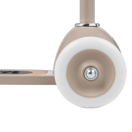 Banwood Kinderstep Mandje Beige koop je bij Babywinkel