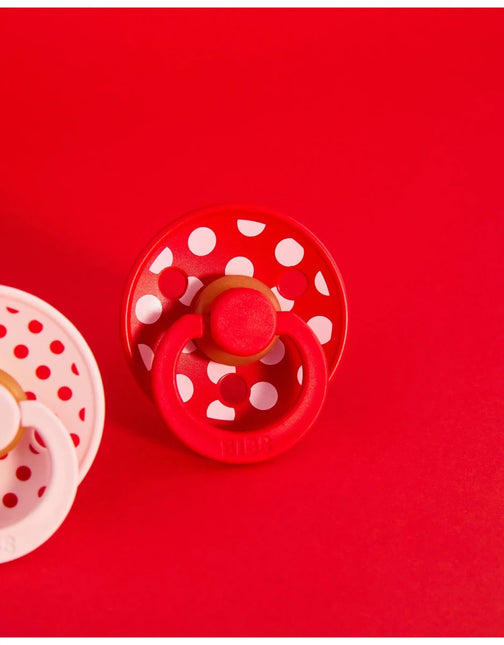 BIBS Spenen Maat 2 Pacifier Studio Colour Polka Latex Anatomical Blossom/Candy Apple 2st koop je bij Babywinkel