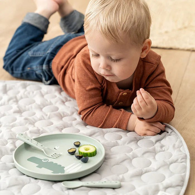 Done by Deer Babybord Croco Green Rond koop je bij Babywinkel