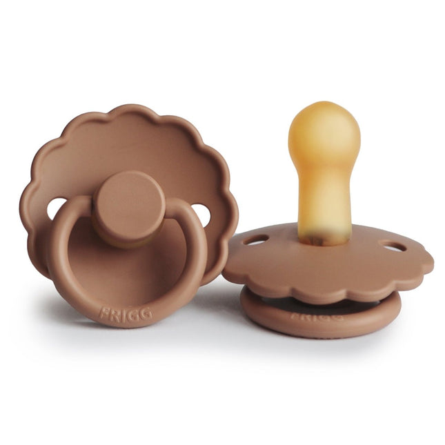 Frigg Speen Maat 2 Daisy Peach Bronze Latex - Frigg - Babywinkel - 5715239223711