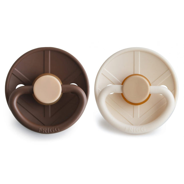 Frigg Speen Maat 2 Little Viking Cocoa/Cream Latex 2St koop je bij Babywinkel