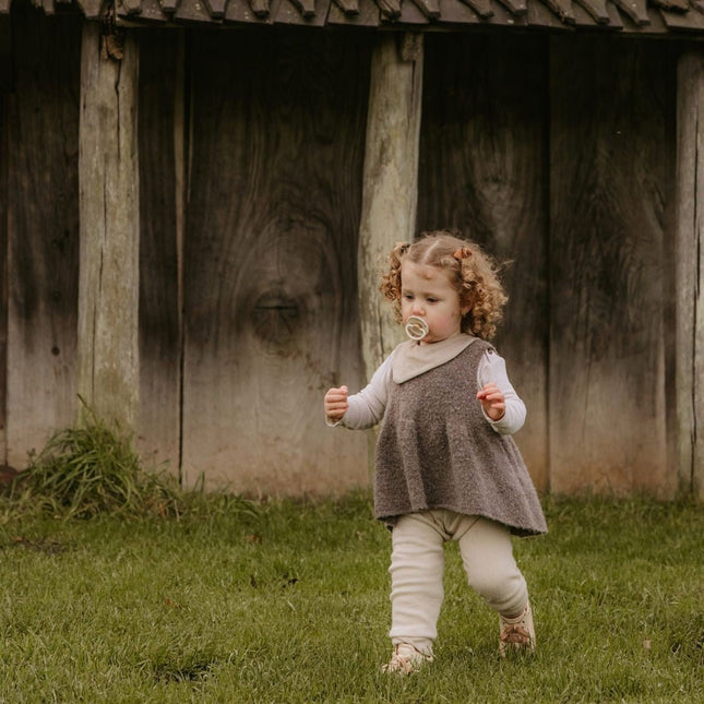 Frigg Speen Maat 2 Little Viking Sage/Cream Silicone 2St koop je bij Babywinkel