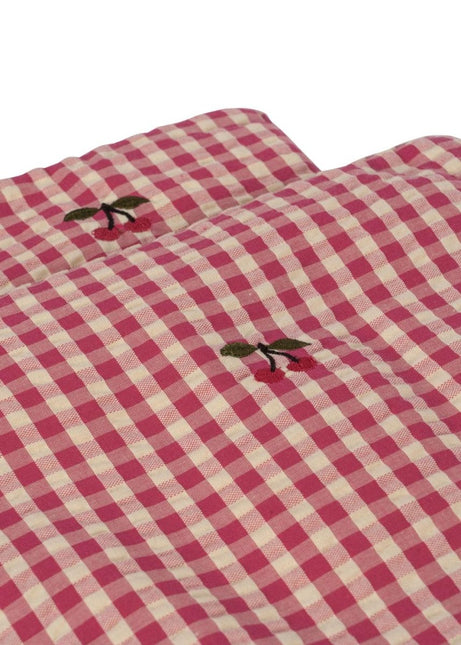 Konges Slojd Poppenbedje Beddengoed Cherry koop je bij Babywinkel