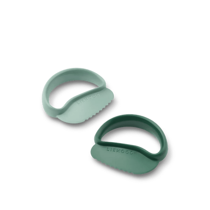 Liewood Baby Bestekset Riven Safe Cutter Peppermint / Garden Green koop je bij Babywinkel