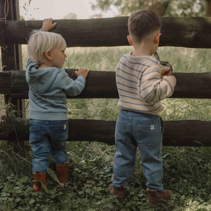 Little Dutch Baby Trui Ice Blue Stripe koop je bij Babywinkel