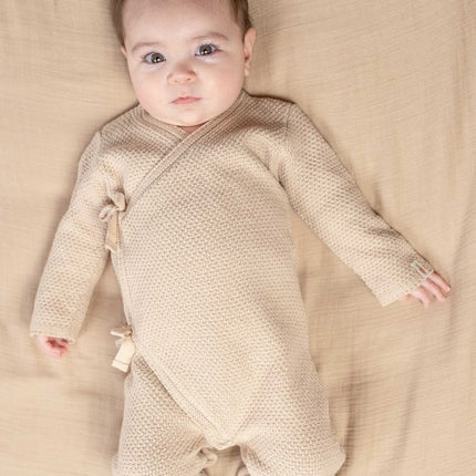 Little Dutch Boxpakje Overslag Gebreid Sand koop je bij Babywinkel