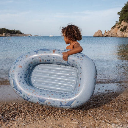 Little Dutch Ocean World Boot 100x67cm koop je bij Babywinkel