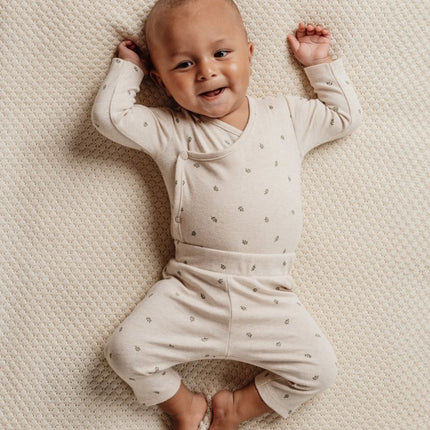 Little Dutch Romper Green Leaves Overslag Lange Mouw koop je bij Babywinkel