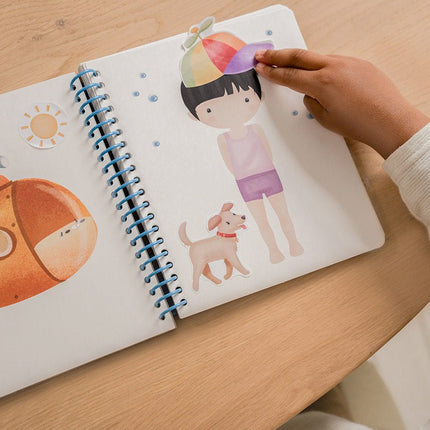 Little Dutch Stickerboek Aankleedboek Jim En Friends koop je bij Babywinkel