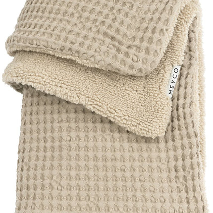 Meyco Baby Wafel Teddy Ledikant Deken Sand 100x150cm - Meyco - Babywinkel - 4054703218305