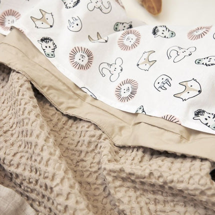 Meyco Baby Waffle Cotton Ledikant Deken Sand 75x100cm - Meyco - Babywinkel - 4054703235319