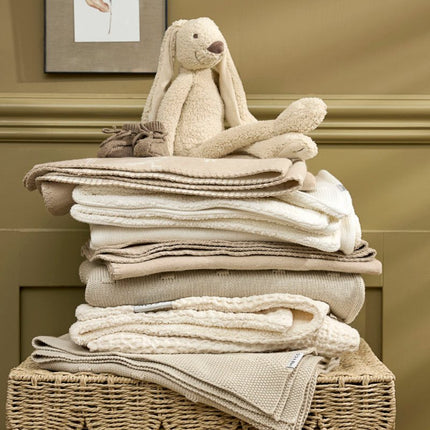 Meyco Ledikantdeken Knots Soft Sand 100X150cm - Meyco - Babywinkel - 4054703266221