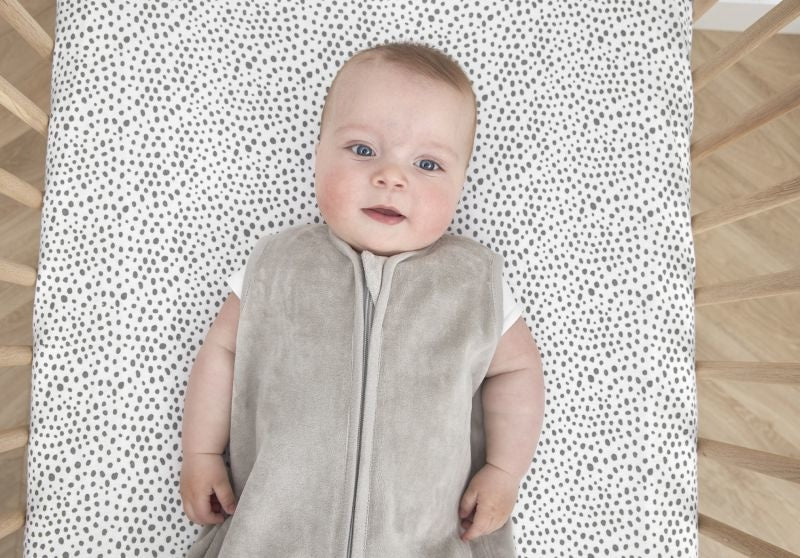 Meyco Slaapzak Baby Zomer Velvet Light Grey - Meyco - Babywinkel - 4054703510058