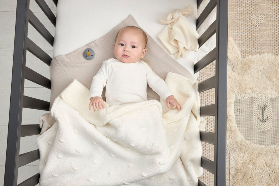 Meyco Wiegdeken Knots Teddy Offwhite 75X100cm - Meyco - Babywinkel - 4054703961911