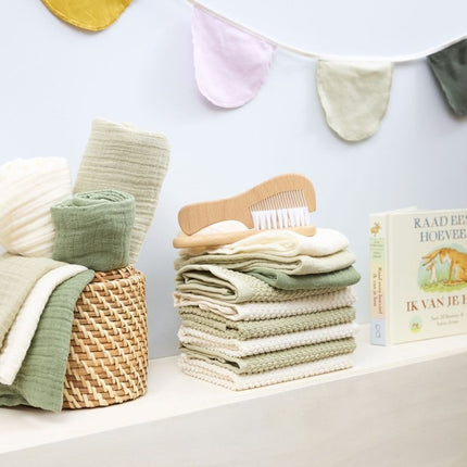 Monddoekjes 6 - pack Popcorn - natural/soft olive - 30x30cm - Babywinkel - 4054703620559