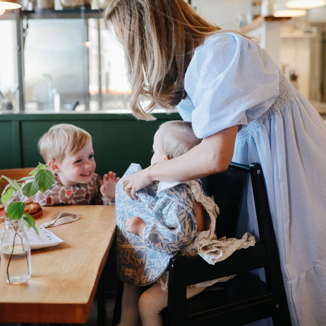 <tc>MUSHIE</tc> - LONG SLEEVE BIB - Blaue Blumen