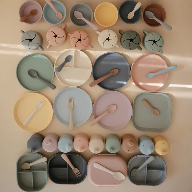 Mushie Baby Bordje Rond Soft Lilac 2st koop je bij Babywinkel