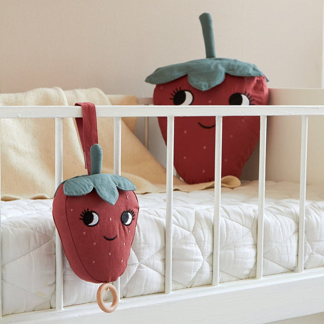 Roommate Kussen Strawberry - Roommate - Babywinkel - 5713137005705