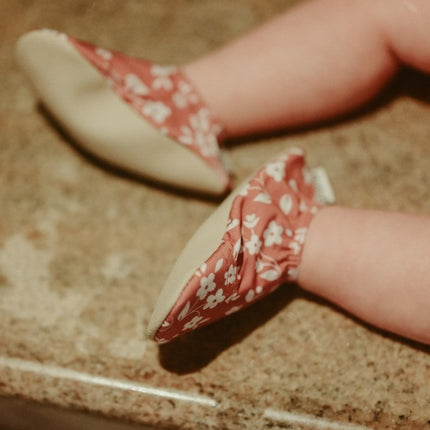 Slipstop Waterschoentjes Stone Flower - Babywinkel - 8683555211385