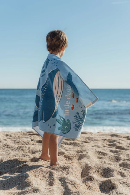 Strand handdoek Ocean World Blue koop je bij Babywinkel