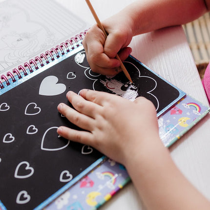 Unicorn Tekenboek - Babywinkel - 8714274071605