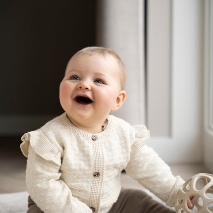 Vestje Miracle warm linen - Met ruffle - Babywinkel - 8721052102253