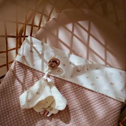 Little Dutch Wiegdeken Pure Blossom Gebreid koop je bij Babywinkel