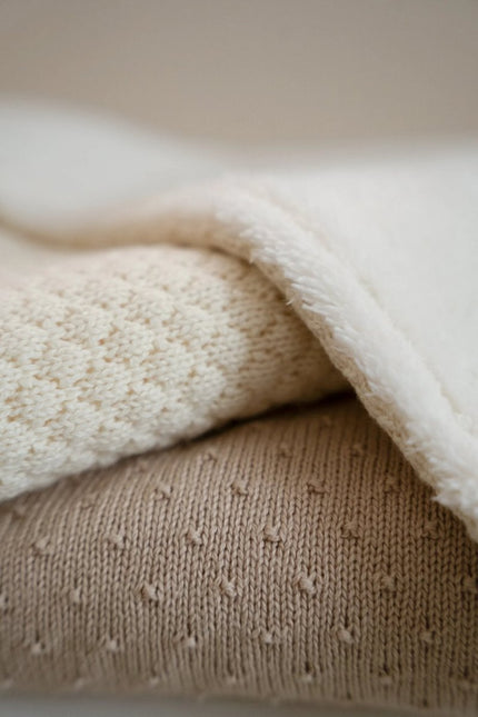 Wiegdeken gebreid - Pure Soft White - Babywinkel - 8721122584590