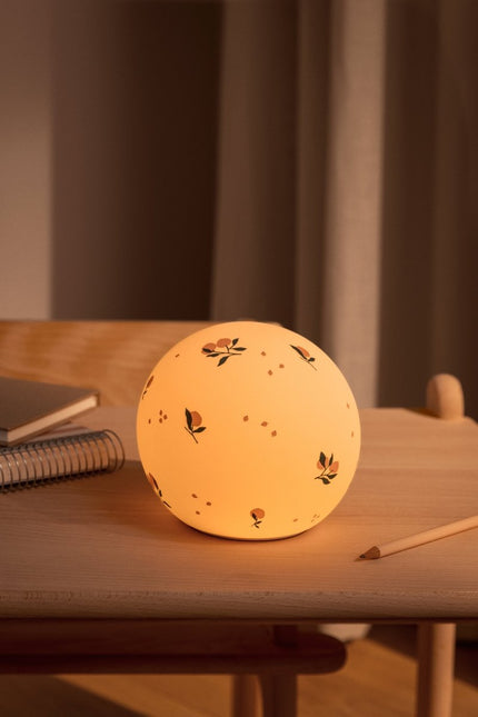 Liewood Nachtlampje Yuki Peach/ Seashell koop je bij Babywinkel